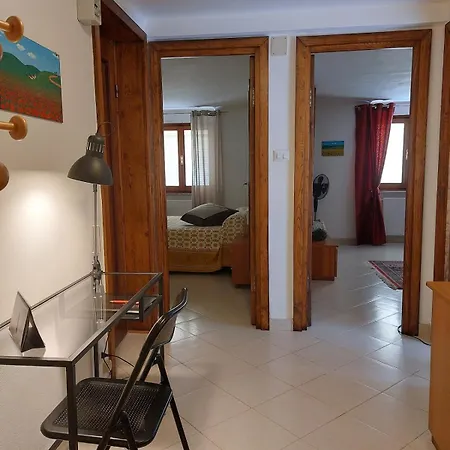 In Nobili Apartment Genoa