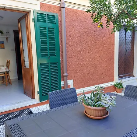 In Nobili Apartment Genoa